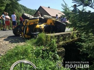 З участі 12-річного квадроцикліста сталася жахлива ДТП: постраждали 6 людей, з них двоє — діти (фото)