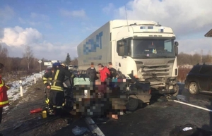 На Закарпатті у жахливій аварії загинуло четверо людей (відео, фото)