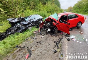 У ДТП на Львівщині загинув водій автомобіля (ФОТО)