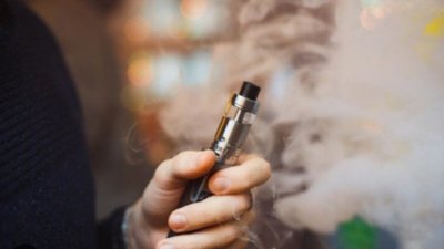 На Львівщині судитимуть групу жінок за нелегальний продаж електронних сигарет з Китаю