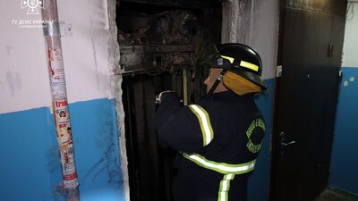 У Харкові в палаючому ліфті житлової багатоповерхівки заживо згоріла людина (ФОТО)