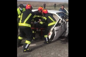 Поблизу Тернополя у масштабній аварії за участю чотирьох авто постраждала неповнолітня (фото, відео)