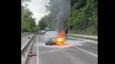 У Львові горів автомобіль