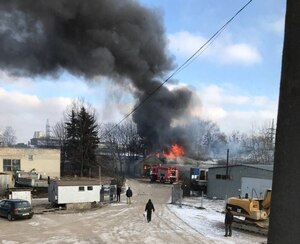 У Львові загорілись склади лакофарбових матеріалів (ФОТО)