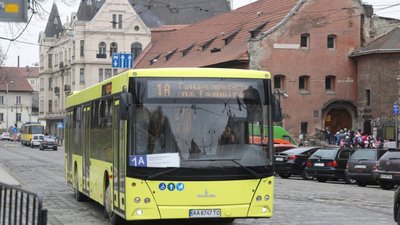 Увага! У Львові у субоуту обмежать проїзд на частині просп. Свободи