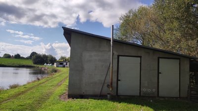 Біля Львова виявили незаконно приватизовану ферму (ФОТО)