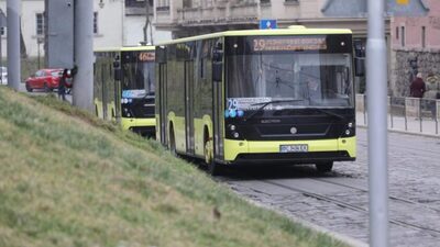 У Львові жінок навчатимуть водінню автобуса