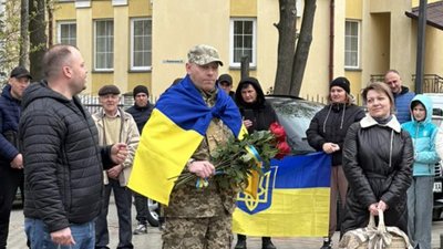 На Львівщину повернувся воїн, який провів у полоні 994 дні