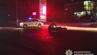 Біля Львова у ДТП травмовані мотоцикліст та пішохід