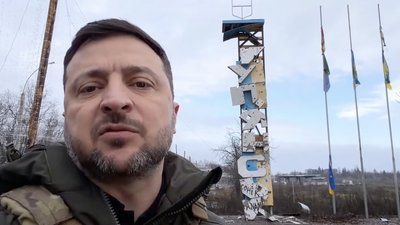 Зеленський прибув у Купʼянськ після успішної операції Сил оборони