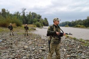 Троє чоловіків намагалися незаконно перетнути кордон на Закарпатті: один з них загинув (ФОТО)