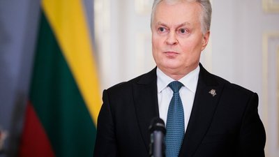 Президент Литви повідомив, що готовий стати посередником між Польщею та Україною