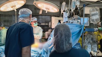 У Львові 12-річному хлопцю пересадили серце загиблої у ДТП 10-річної дівчини