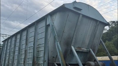 На Львівщині підлітка уразило струмом під час селфі на потягу