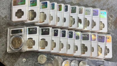 На кордоні з Польщею прикордонники виявили колекцію монет XIX-XX століть