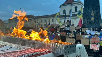 У Львові провели емоційну акцію, аби нагадати про військовополонених та зниклих безвісти (ФОТО/ВІДЕО)