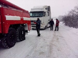 На Львівщині рятувальники відбуксирували понад 50 автомобілів