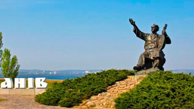 У Каневі виникли проблеми з вуличним освітленням після мобілізації єдиного електромонтера