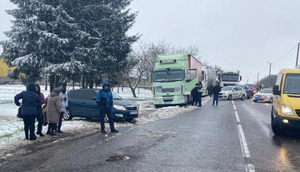 На Львівщині «Mercedes-Benz» збив на смерть дитину (ФОТО)