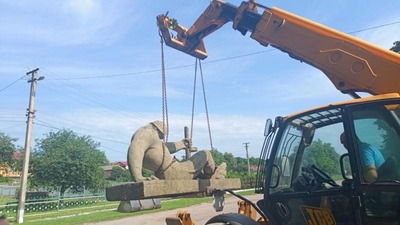 На Львівщині сім громад повністю очистилися від комуністичних пам’ятників (ФОТО)