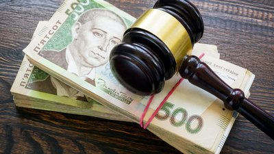 Учителя з Львівщини оштрафували на 730 тисяч гривень