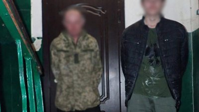 У Києві затримали двох чоловіків за розбійний напад на 79-річну пенсіонерку