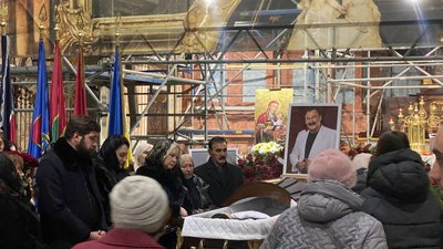 У Львові розпочалося прощання зі Степаном Гігою