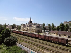 Селфі на поїзді: на залізничному вокзалі Луцька обгоріло двоє хлопців