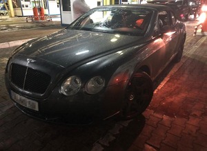 Прикордонники затримали німця на «Bentley» з невідповідним VIN-кодом (фото)