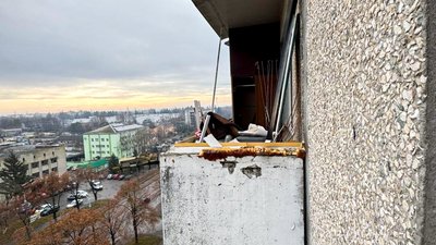 У Рівному стався вибух в квартирі багатоповерхівки: є постраждалі  (ФОТО)