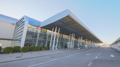 Україна вивчає варіант з приватними управителями для державних аеропортів