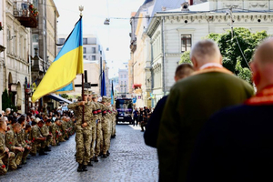 Львів попрощається з загиблими Героями Олександром Курієм та Владиславом Корнійчуком (ФОТО)