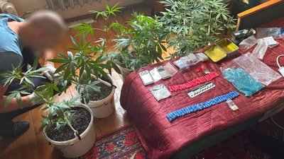 На Львівщині судитимуть чоловіка, який постачав психотропи з Києва та Дніпра