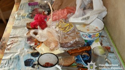 Трагедія під час застілля: у Тернополі чоловік отруївся алкоголем та помер