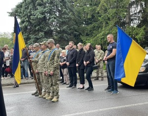 Одна громада Львівщини зустріла одразу трьох загиблих Героїв (ФОТО)