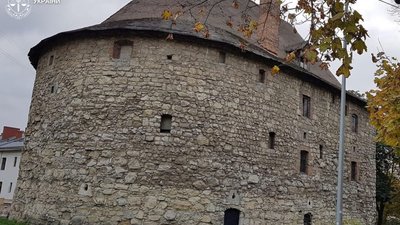 У Львові оренду Порохової вежі визнали незаконною