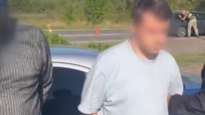 На Закарпатті монах заховав під рясою чоловіка, щоб перевезти його за кордон (ВІДЕО)