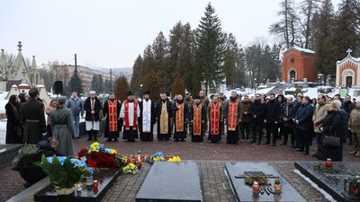 У Львові вшанували пам’ять про подвиг Героїв Крут