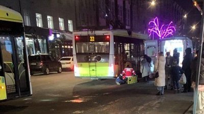 Суд виніс вирок водійці тролейбуса, через недбалість якої загинув пасажир у Львові