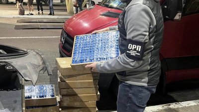 З Польщі до Львова незаконно везли акумулятори на 1,2 мільйона гривень