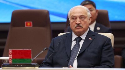 Лукашенко анонсував перевірку готовності своїх військ