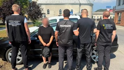 На Закарпатті затримали жінку, яка за гроші переправляла чоловіків через Тису