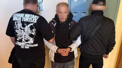 Продавав PVP на Сихові: поліція затримала збувача психотропної речовини