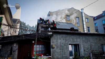 У Львові горів житловий будинок