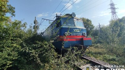 Потяг на смерть збив молоду мешканку Львівщини