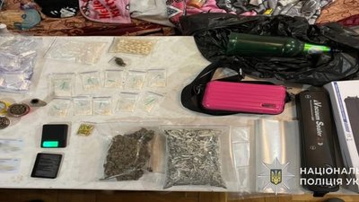 У Львові затримали «закладників» із наркотиками на 300 тисяч гривень