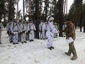 У зоні ООС відбулося нагородження десантників 80-ї бригади