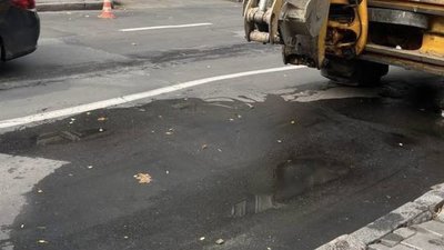 У Львові триває ліквідація аварії на водопровідній мережі (ВІДЕО)