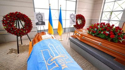 У Люксембурзі пройшла церемонія передачі Україні останків голови ОУН Андрія Мельника та дружини Софії Федак-Мельник