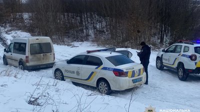 Стрілянина на Буковині: поліцейський застосував зброю, щоб зупинити ухилянта-втікача